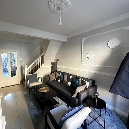 Cosy Townhouse In * 더블린